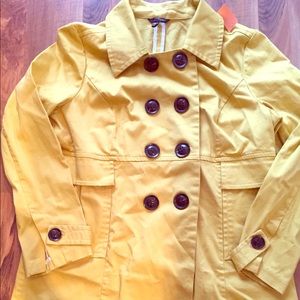 Light trench coat